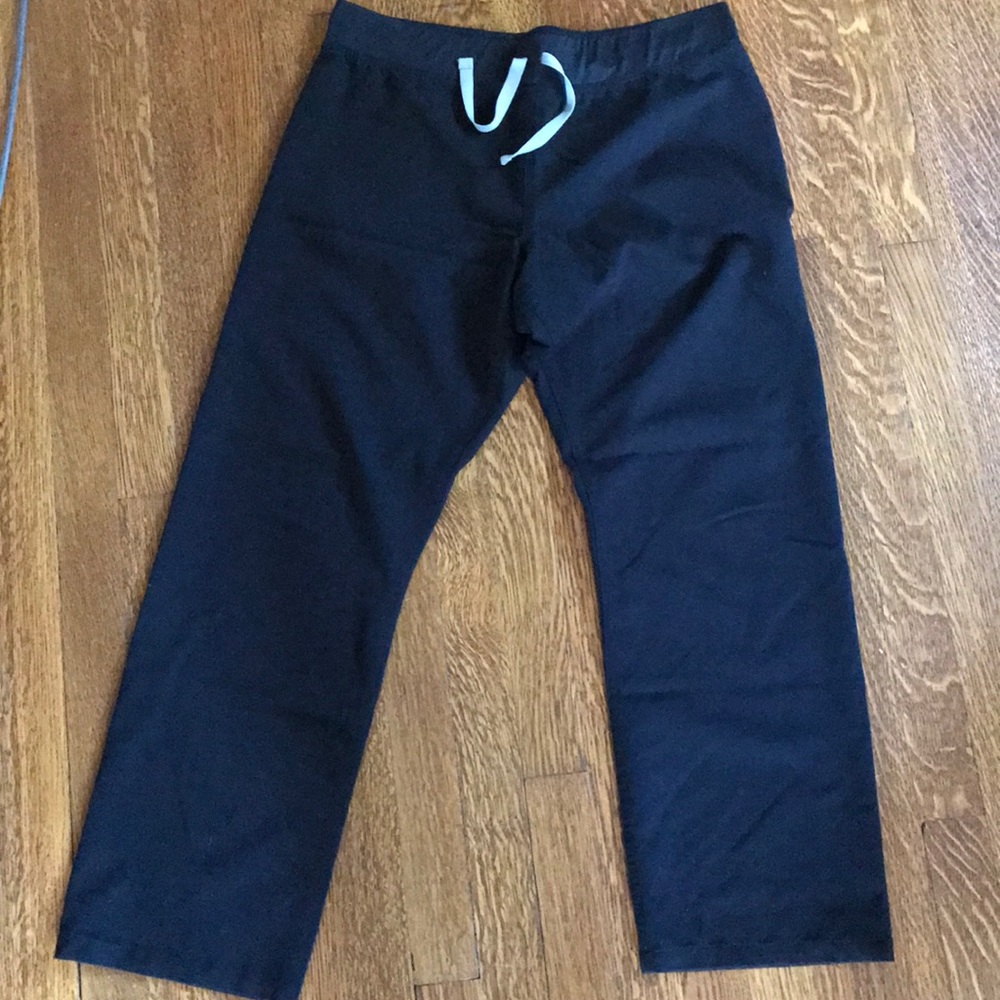Black scrub pants